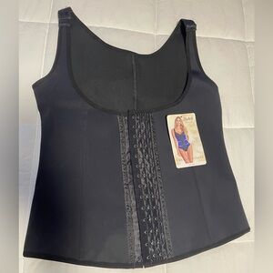 Vest shaper
